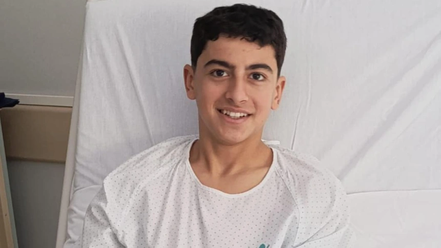 Beni García, tras ser operado en Murcia