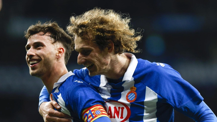 Puado celebra el 1-0 del Espanyol contra el Valladolid.