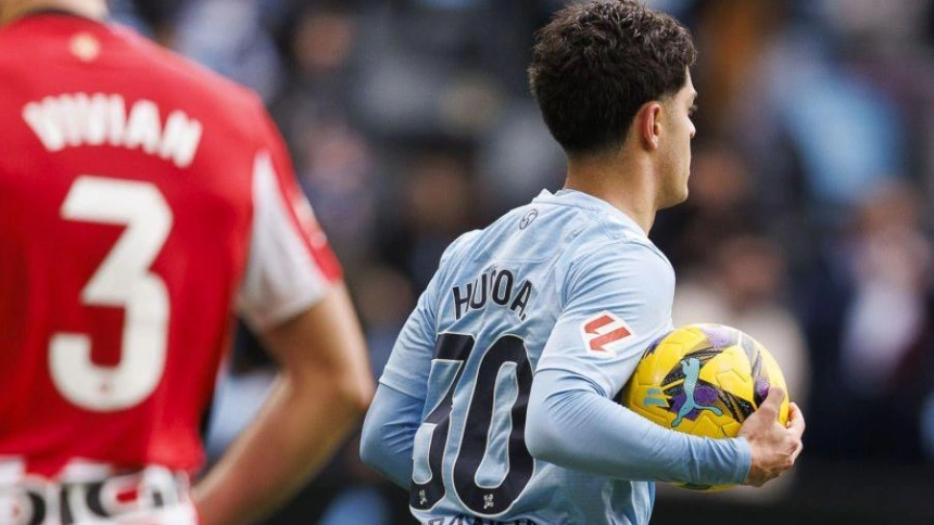 Hugo Álvarez, celebra su gol en el Athletic - Celta