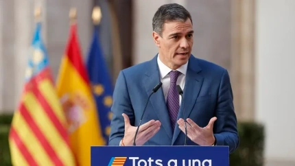 El presidente del Gobierno, Pedro Sánchez, durante su comparecencia ante los medios EFE - Manuel Bruque