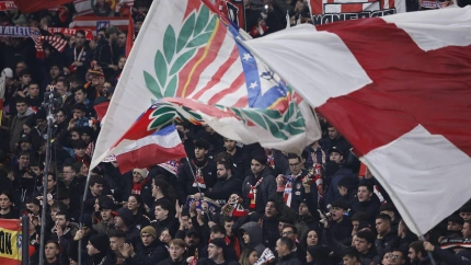 El Fondo Sur del Metropolitano ya provocó incidentes en el derbi liguero entre el Atlético y el Real Madrid