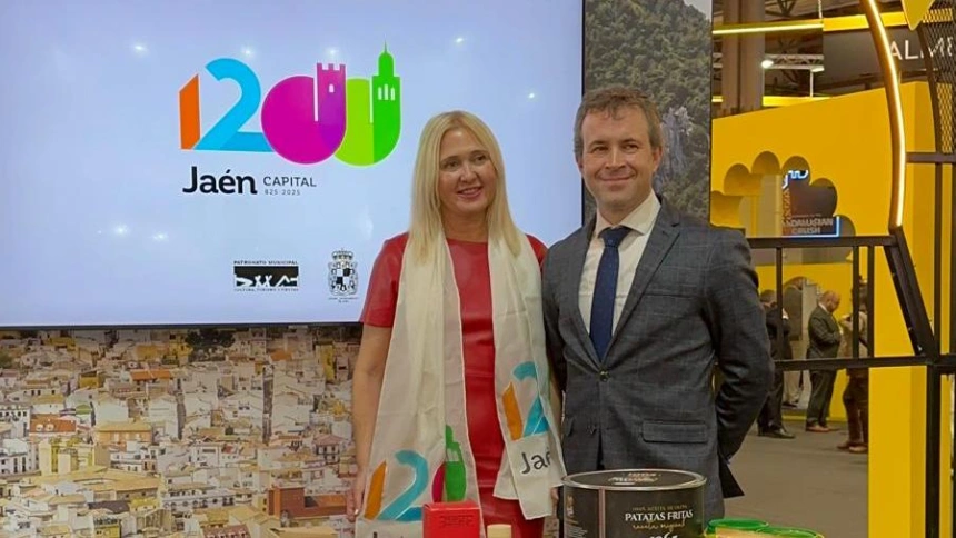 El Ayuntamiento proyecta al exterior la conmemoración de los 1200 años de la capitalidad de Jaén