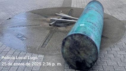 El Miliario romano que recuerda la importancia de Lugo como "epicentro" de las carreteras del Noroeste peninsular fue derribado por un coche