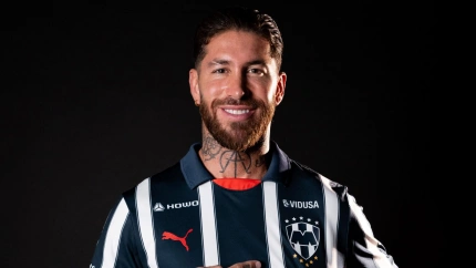 Sergio Ramos, con la camiseta del Rayados de Monterrey