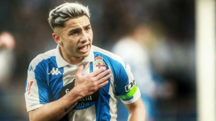 Yeremay celebra el gol que le marcó al Almería en Riazor.