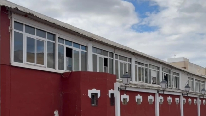 Fachada de la plaza de abastos de Águilas