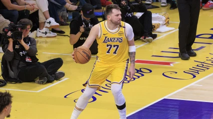 Luka Doncic, en su debut con las Lakers