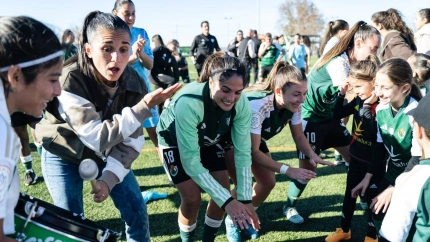 El Cacereño Femenino celebra el pase a los cuartos de final de la Copa de la Reina