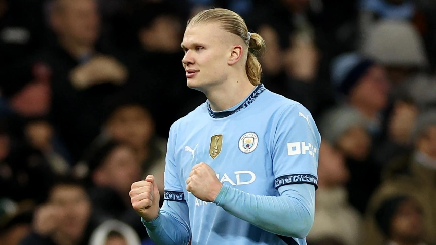 Haaland celebra su gol de penalti en el Manchester City - Real Madrid