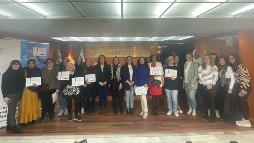 Durante 2024 se han beneficiado 431 personas que buscaban empleo en Almuñécar