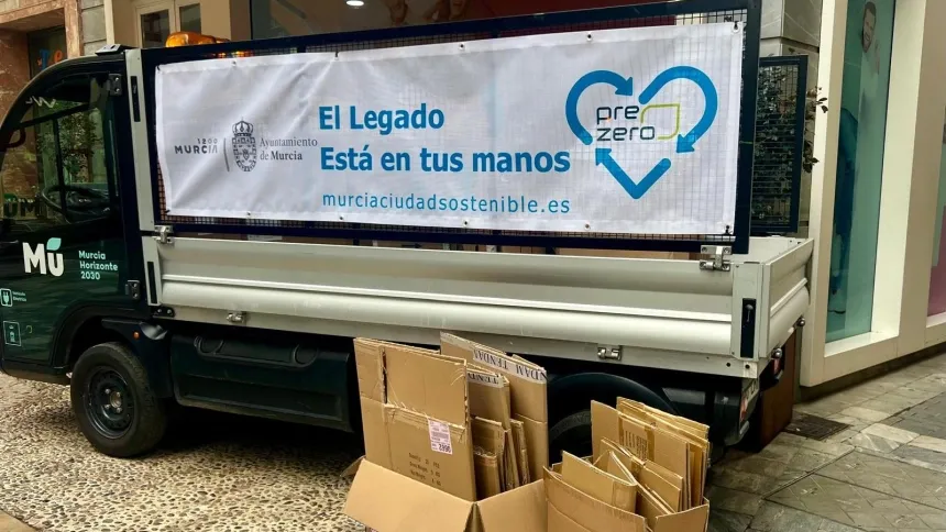 Servicio de recogida de cartón comercial en el municipio