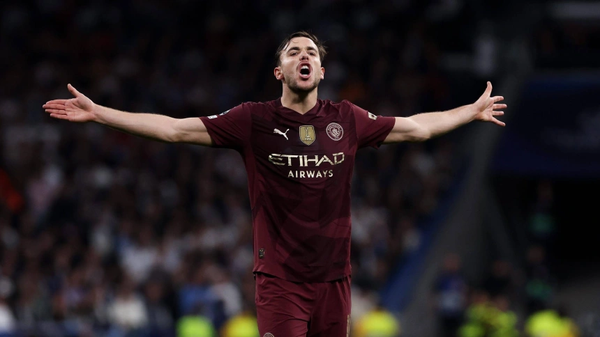 Nico González durante el Real Madrid - Manchester City.