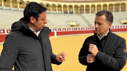 El empresario Manuel Amador junto al alcalde de Albacete, Manuel Serrano