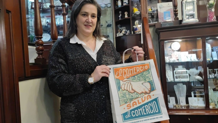Vanesa Alvite de Joyería José Antonio, participante en la campaña El comercio salva al comercio