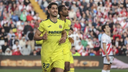 Ayoze Pérez celebra el primer gol del Villarreal