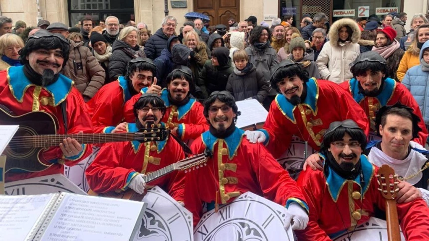 La chirigota El Papamoskas en su actuación del pasado año.