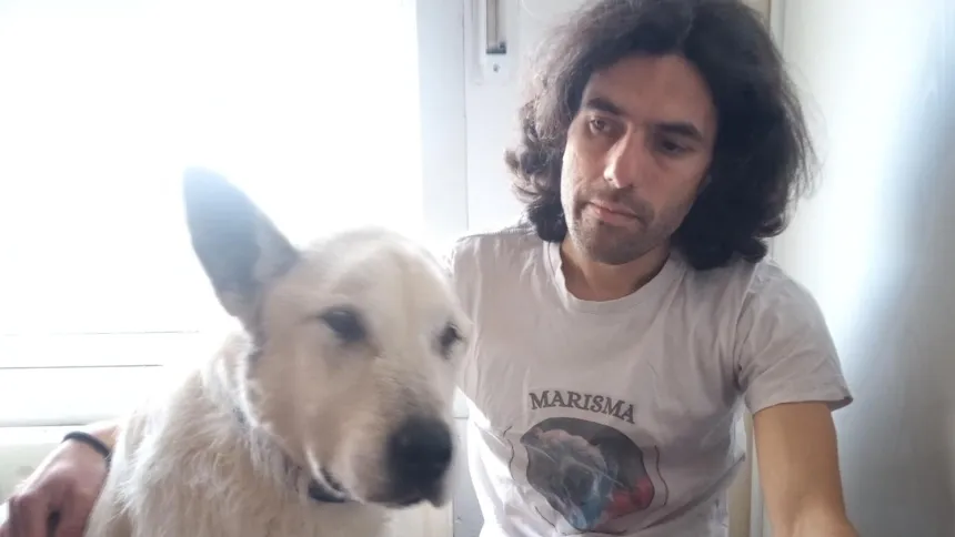 Marisma con su adoptante