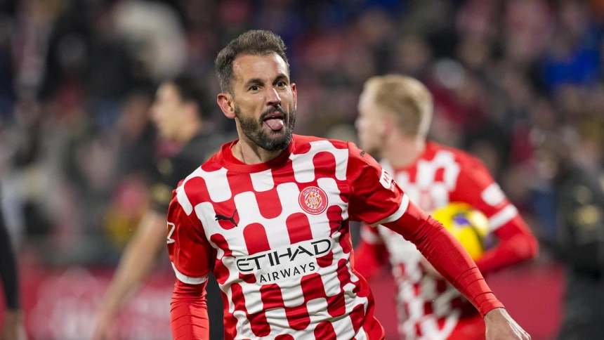 Cristhian Stuani celebra el 1-1 del Girona contra el Valencia
