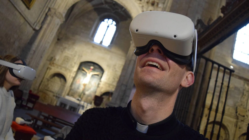Una iglesia de Burgos utiliza la realidad virtual para transformar el turismo y la experiencia de sus visitantes
