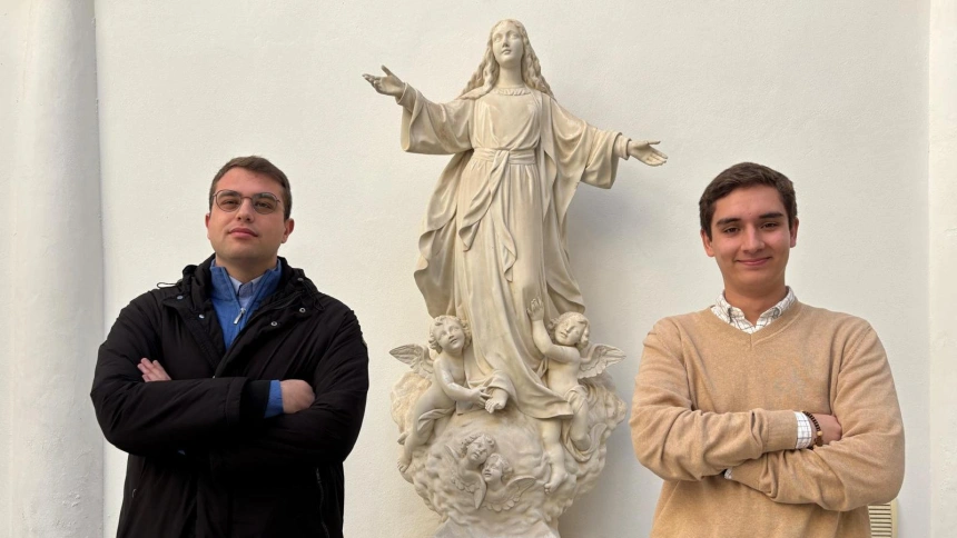 Seminaristas en El Espejo 21-03-25