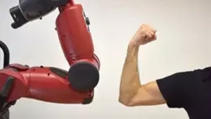 Robot y humanos conectados por la neurociencia