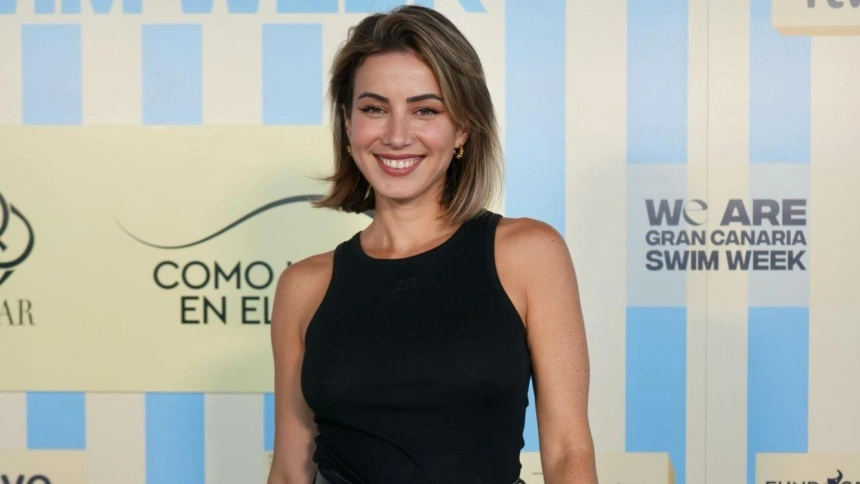 Cathaysa González, Presentadora de TV, Creadora de Contenido en @Catha23 y Tripulante de cabina