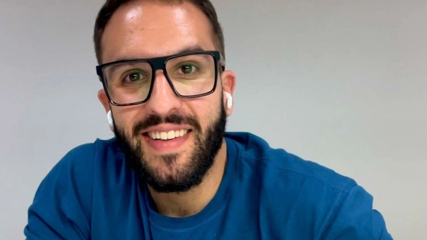 El abulense Jorge Martín: médico, enfermero y creador de contenido