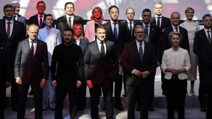 Macron reune a la 'coalición de voluntarios' para analizar la actual situación de la invasión rusa a Ucrania