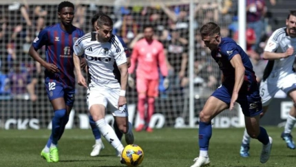 Partido entre el Burgos y el Eldense