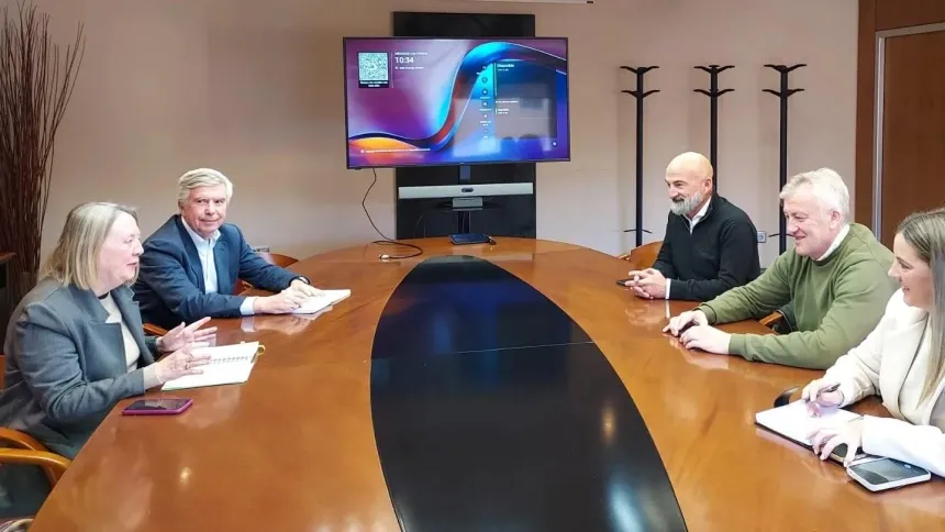 Desilusión tras la reunión con ACUAES, ya que el desglosado 3 de Rules se queda en el aire