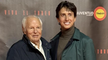 Manuel Benítez 'El Cordobés' y Andrés Roca Rey
