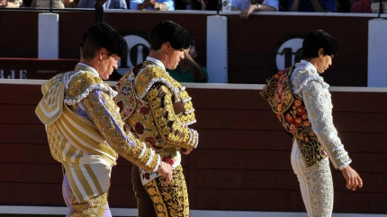 Paseíllo en un festejo taurino