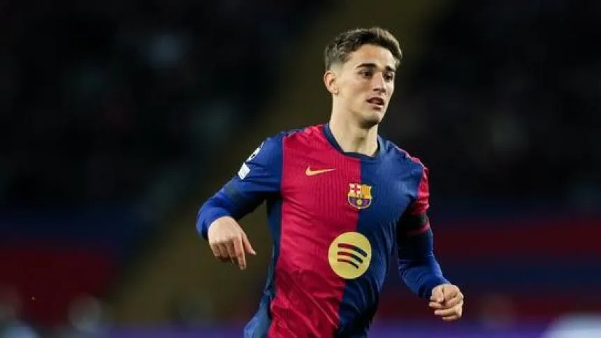 Gavi, durante un encuentro con el Barcelona