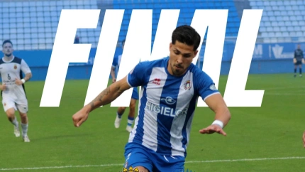 El CF Lorca Deportiva ganó al Minerva con un gol de Valdeolivas.