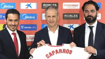 Presentación de Joaquín Caparrós como nuevo entrenador del Sevilla