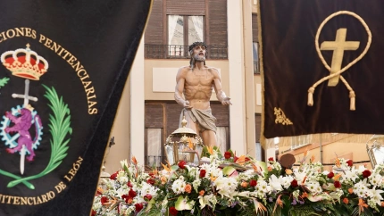 Procesión del Perdón de la Cofradía Santo Cristo del Perdón de León