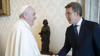 Alberto Núñez Feijóo es recibido por el Papa Francisco en junio del año 2021, imagen de archivo