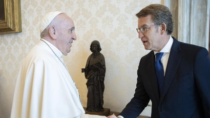 Alberto Núñez Feijóo es recibido por el Papa Francisco en junio del año 2021, imagen de archivo