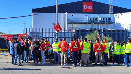 Trabajadores de Almacenes DIA en Mérida inician huelga indefinida por mejoras laborales