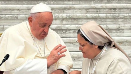 Xiskya Valladares con el Papa Francisco.