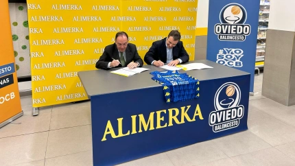 Firma del patrocinio entre Alimerka y el Oviedo Baloncesto