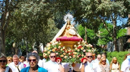 La Virgen de las Huertas en procesión por las alamedas de Lorca