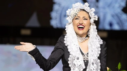 Adriana Vico Melgar es la nueva Bellea del Foc d'Alacant 2025.