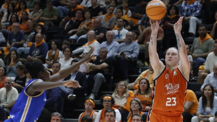 Letal Alina Iagupova en el último cuarto ante Perfumerías Avenida