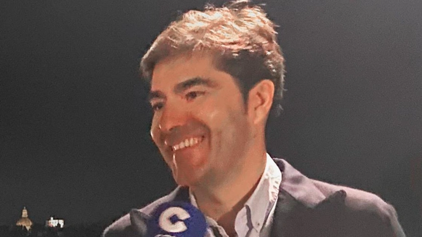 Ángel Haro, presidente del Betis, junto a José Manuel Oliva, para la Cadena COPE