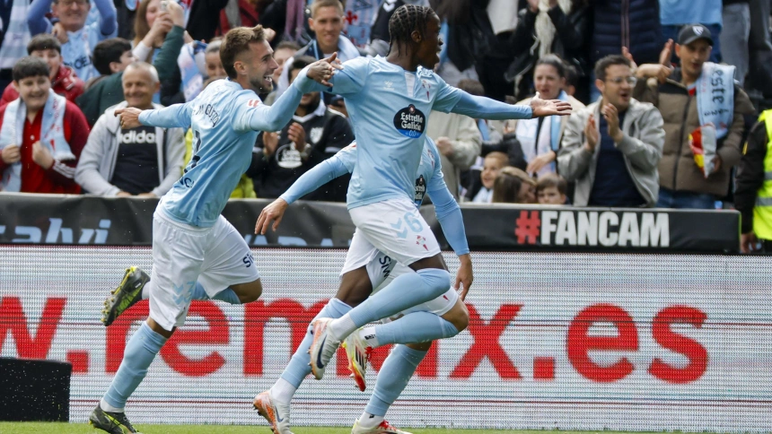 Illaix Moriba celebra su gol, en el Celta - Sevilla