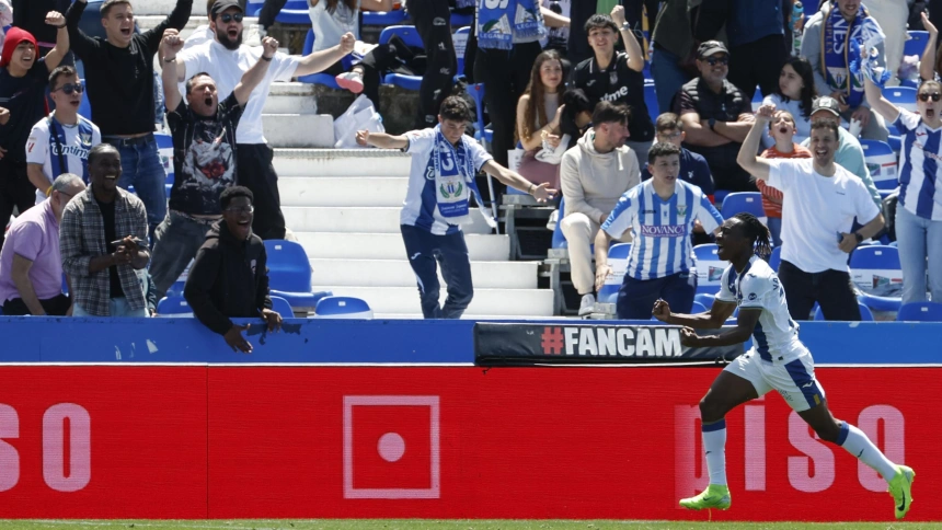 Yan Diomande celebra el gol, en el Leganés - Espanyol
