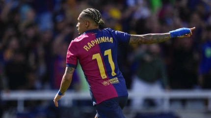 Raphinha celebra el 4-2 del Barcelona contra el Real Madrid