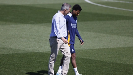 Rodrygo se retira durante el entrenamiento previo al partido ante el Mallorca