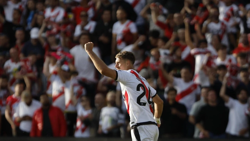Lejeune celebra el gol en el Rayo - Betis